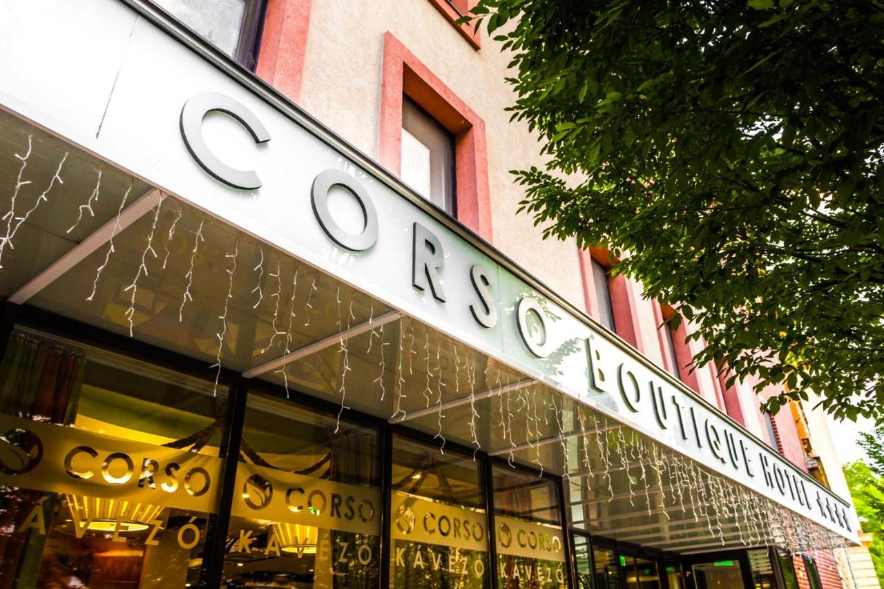 غيولا Corso Boutique Hotel المظهر الخارجي الصورة